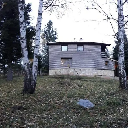 Vikendica Teodora * Яхорина